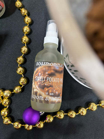BOSSMOMMA’S 4oz ROOM SPRAY: HOLLY JOLLY HOLIDAY COLLECTION